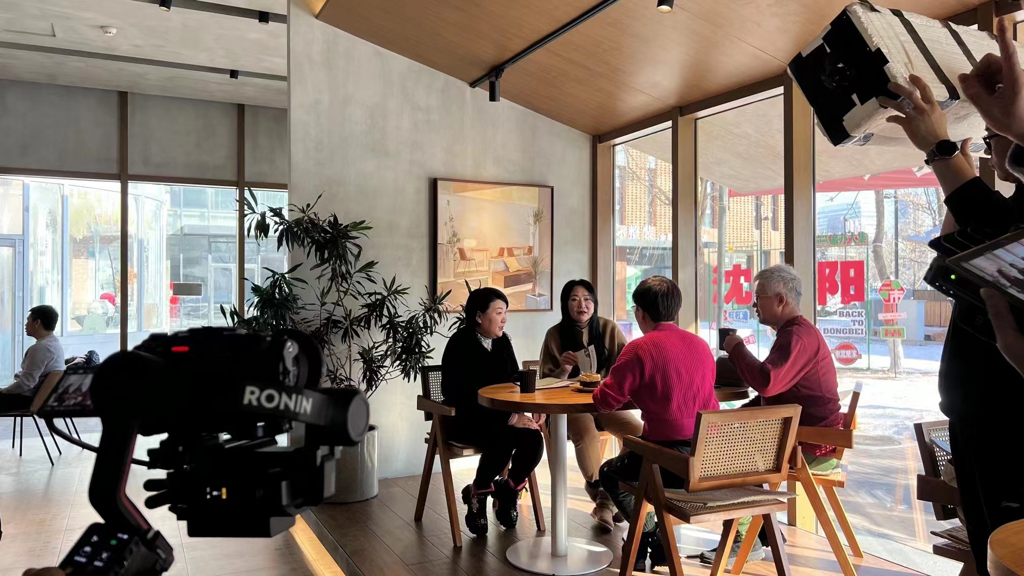 天南海北，順動廣告拍攝老百姓創(chuàng)業(yè)故事 